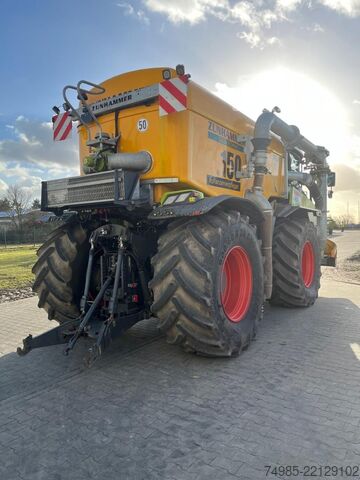 Traktor CLAAS Xerion 4200 Saddle Trac