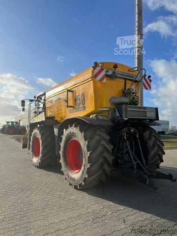 Traktor CLAAS Xerion 4200 Saddle Trac