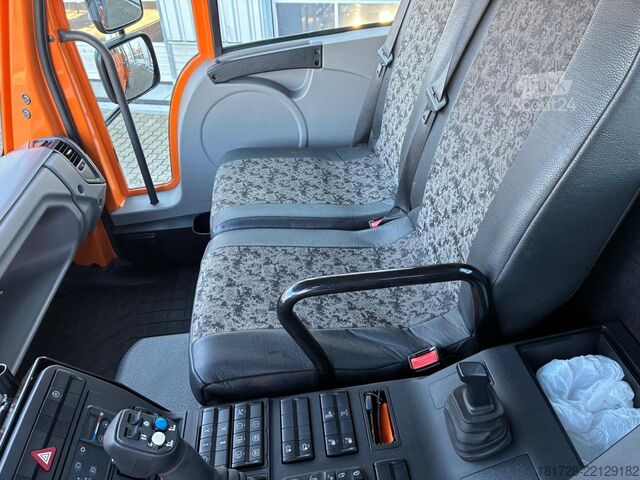 Унимог Mercedes-Benz Unimog U 430 mit Jotha Absetzer CombiCon 5018