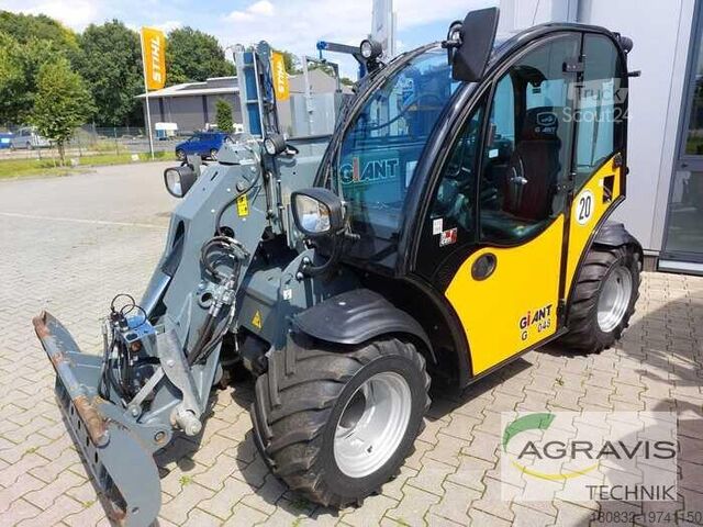 Carregador telescópico Giant GT5048