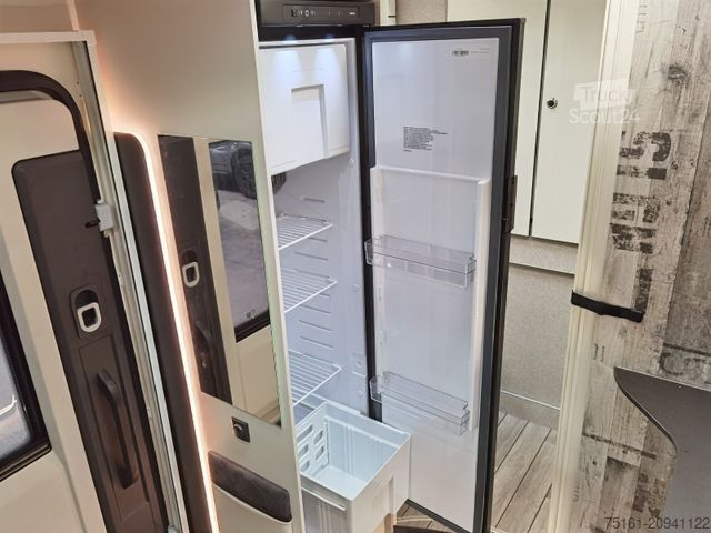 Autorulotă semi-integrată FORSTER T 639 LF /-2026- / 165 PS-8G / HUBBETT & RAUMBAD