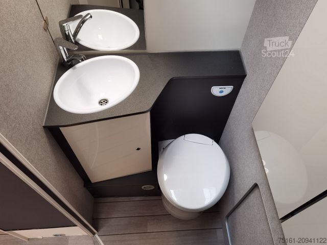 Autorulotă semi-integrată FORSTER T 639 LF /-2026- / 165 PS-8G / HUBBETT & RAUMBAD