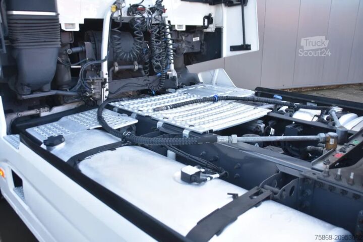  Renault T480 4x2 - NEW TACHO - HYDRAULIC SYSTEM - 279 T...