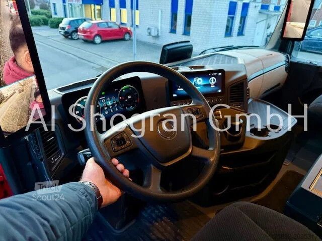 Standard-SZM Mercedes-Benz Actros 5 /2148/Mirror CAM/ BigSpace/Euro6