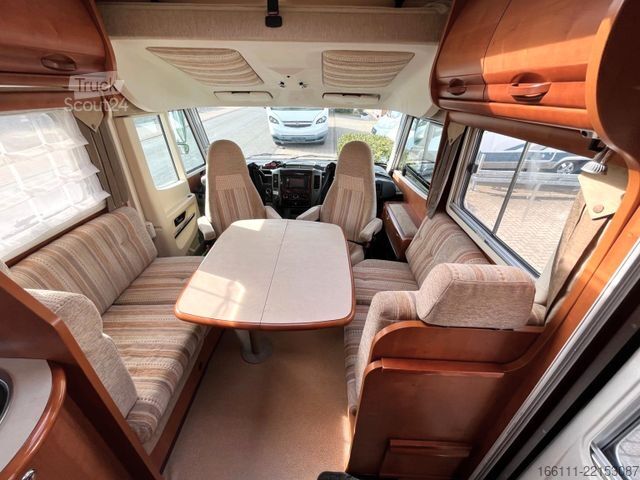 Integriertes Wohnmobil RAPIDO MB 996 HB - Automatik - Fest/Hubbett - Klima -