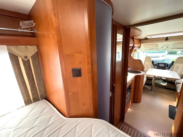 Integriertes Wohnmobil RAPIDO MB 996 HB - Automatik - Fest/Hubbett - Klima -