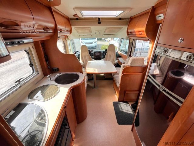 Integriertes Wohnmobil RAPIDO MB 996 HB - Automatik - Fest/Hubbett - Klima -