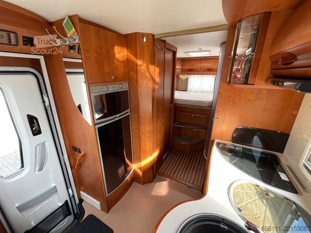 Integriertes Wohnmobil RAPIDO MB 996 HB - Automatik - Fest/Hubbett - Klima -