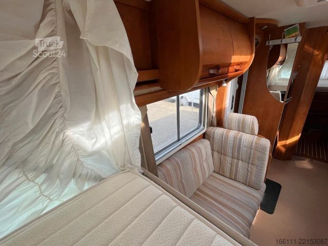 Integriertes Wohnmobil RAPIDO MB 996 HB - Automatik - Fest/Hubbett - Klima -