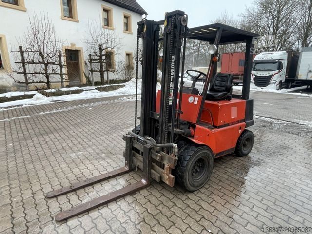 Čelní vysokozdvižný vozík Desta DESTA DV25A Frontstapler Diesel Standard 2250kg