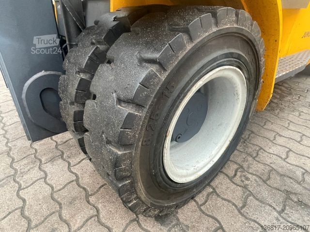 Фронтальний навантажувач вилковий JUNGHEINRICH TFG680 Duplex Gasstapler Seitensch. hydr. Zinken