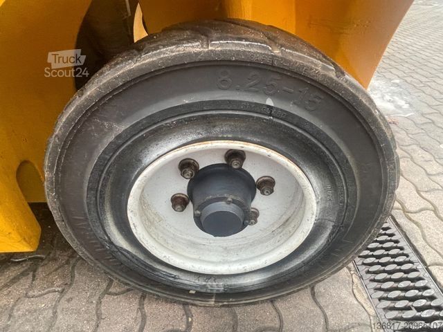 Фронтальний навантажувач вилковий JUNGHEINRICH TFG680 Duplex Gasstapler Seitensch. hydr. Zinken