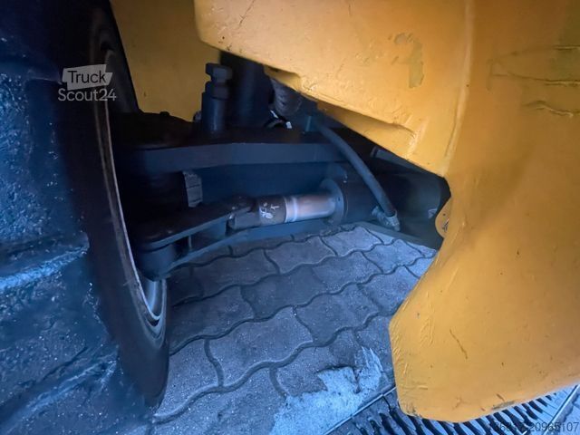 Фронтальний навантажувач вилковий JUNGHEINRICH TFG680 Duplex Gasstapler Seitensch. hydr. Zinken