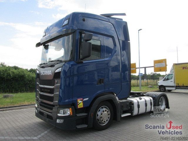 Standardni tegljač Scania S 460 A4x2EB / Retarder / Navigation