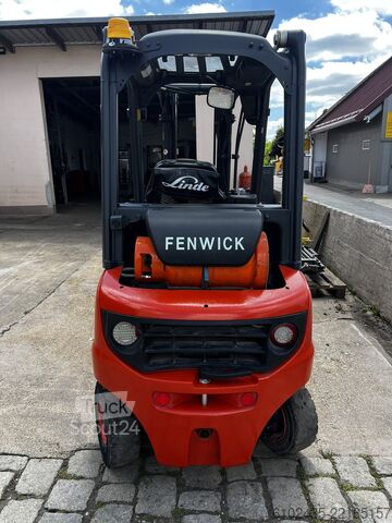 Wózek widłowy Linde H20T