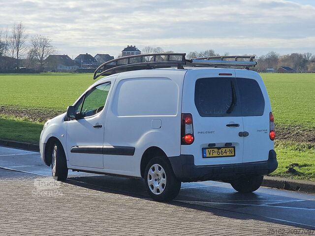 Koffer PEUGEOT PARTNER 1.6 L1 3-Zitplaatsen NAP