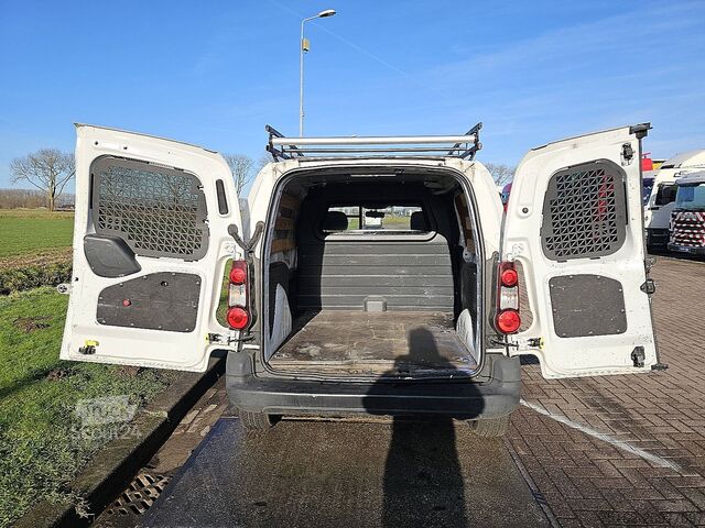 Koffer PEUGEOT PARTNER 1.6 L1 3-Zitplaatsen NAP