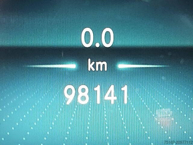 Karavan z visoko streho MERCEDES-BENZ SPRINTER 317 L2H2 LED MBUX10 RWD!