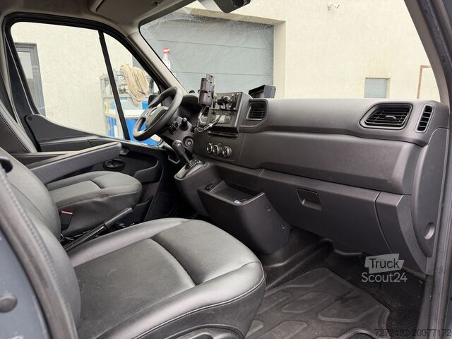 Försäljningsbil Renault Master