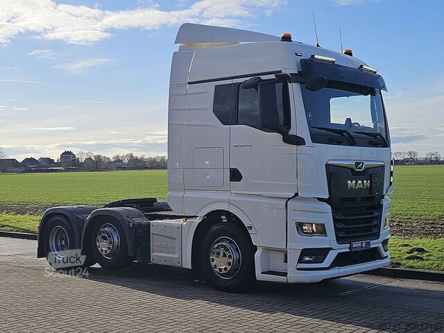 Стандарт-СЗМ M.A.N. 26.470 TGX TG3 GM 6X2/4 ADR PTO