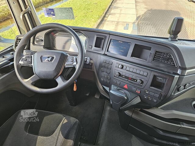 Стандарт-СЗМ M.A.N. 26.470 TGX TG3 GM 6X2/4 ADR PTO