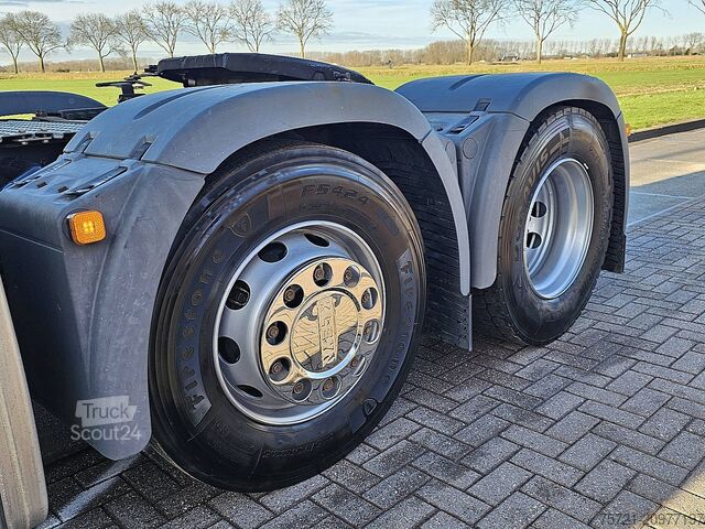 Стандарт-СЗМ M.A.N. 26.470 TGX TG3 GM 6X2/4 ADR PTO