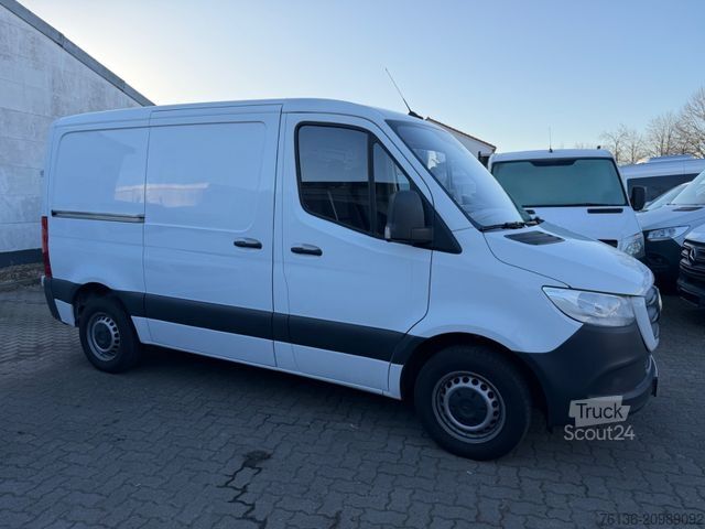 Autoutilitară frigorifică MERCEDES-BENZ Sprinter Klima 2x Schiebetür Lebensmittel L1H1