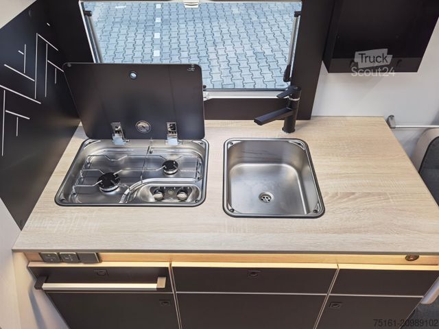 Half-integraal camper CHAUSSON 640 TITANIUM / MODELL 2026 / 165PS /XXL-HUBBETT