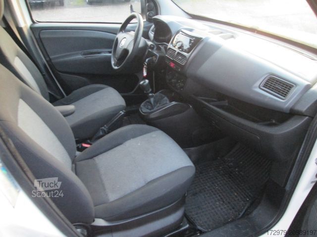 Autoutilitară frigorifică FIAT Doblo 1.6*Maxi-Carrier Tiefkühler*Euro5*