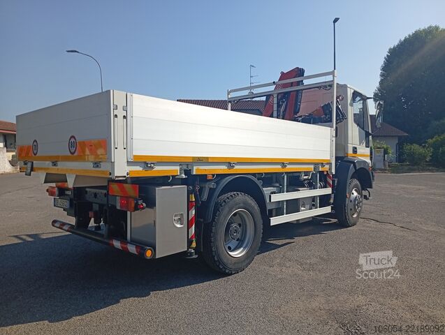 Autocamion cu caroserie tip cutie Iveco eurocargo 100e18