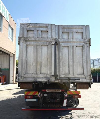Camion scarrabile Volvo FM 460