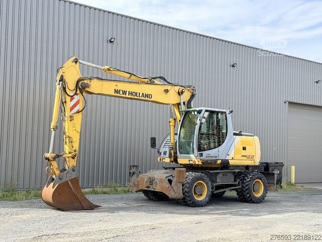 Gumikerekes kotrógép New Holland MH 5.6