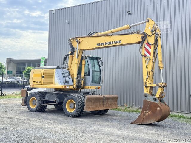 Gumikerekes kotrógép New Holland MH 5.6