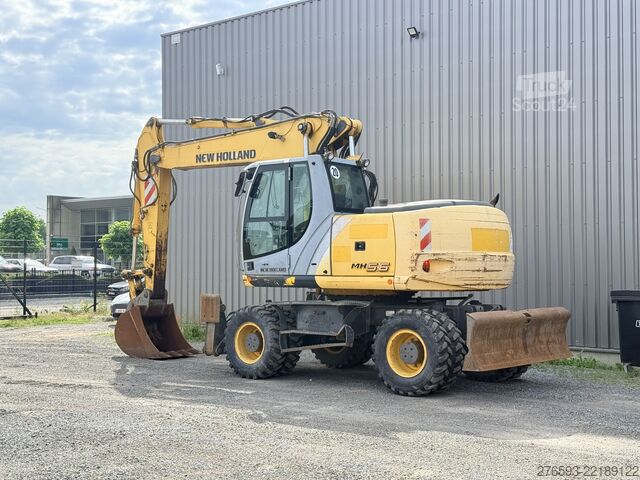Gumikerekes kotrógép New Holland MH 5.6