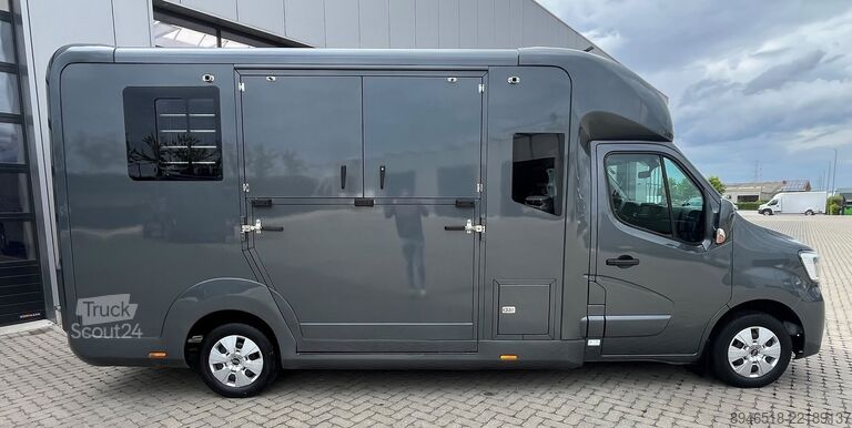 Preprava koní Renault Master STx Master STX