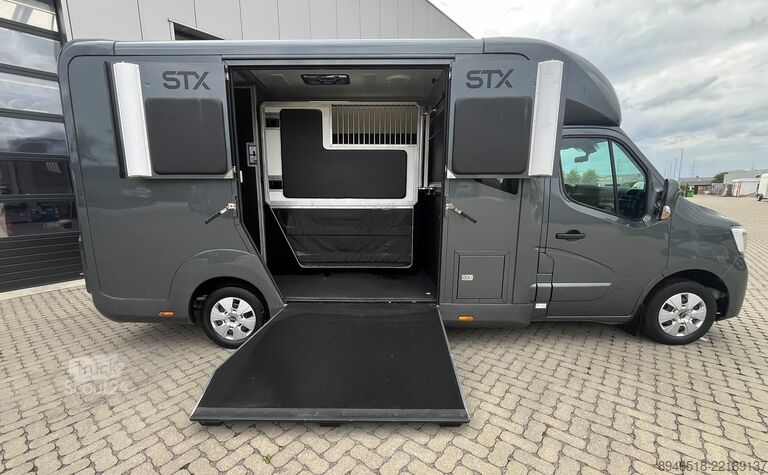 Preprava koní Renault Master STx Master STX
