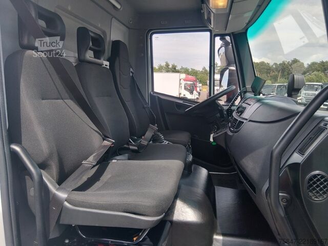 Samochód ciężarowy typu furgon Iveco EuroCargo ML 75 E 19/P LBW Türe im Koffe