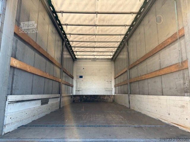 Camion plateau avec bâche MAN TGL 8.220 4x2 BL ¤6D 8,6to. Schalter A/C LBW