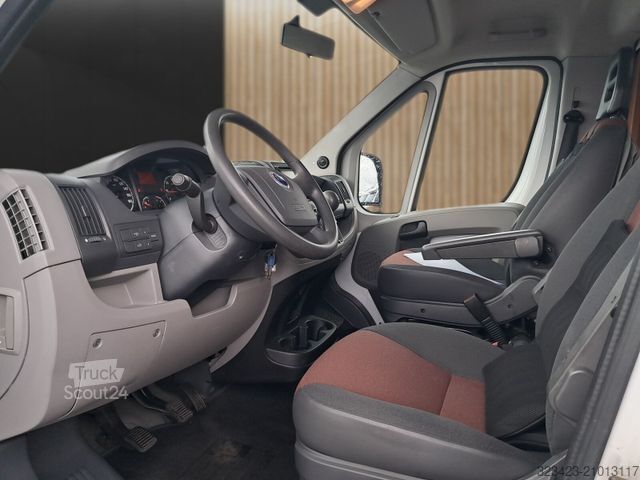 Capucine KNAUS Sun Traveller SunTR 550 D SAT, Markise, RK