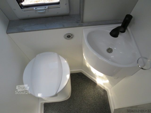 Camping-car LA STRADA Avanti L Fiat 180 PS Solar Markise Ganzjahresr.