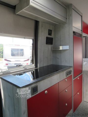 Camping-car LA STRADA Avanti L Fiat 180 PS Solar Markise Ganzjahresr.