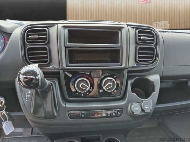 Camping-car semi-intégré ADRIA Coral Supreme 670 DL Markise,Radio,RFK,Alde,LED