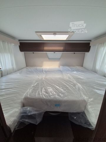 Camping-car semi-intégré ADRIA Coral Supreme 670 DL Markise,Radio,RFK,Alde,LED