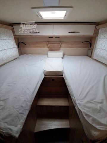 Camping-car semi-intégré EURAMOBIL Profila RS PRS 720 EF Markise/SAT/TV/Solar