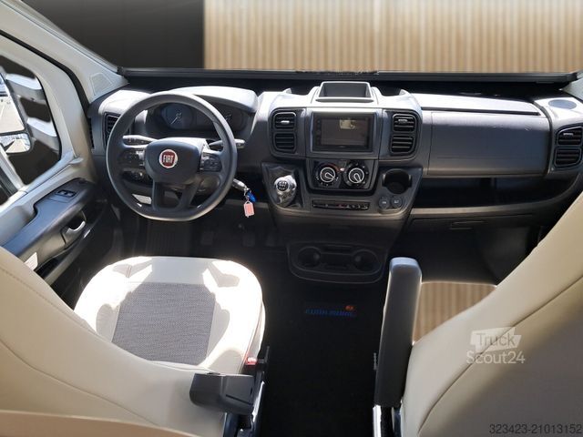 Capucine EURAMOBIL Activa One 690 HB Sat/TV Markise Navi Radträger