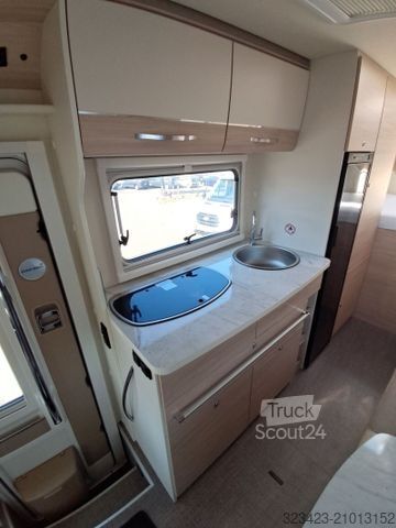 Capucine EURAMOBIL Activa One 690 HB Sat/TV Markise Navi Radträger