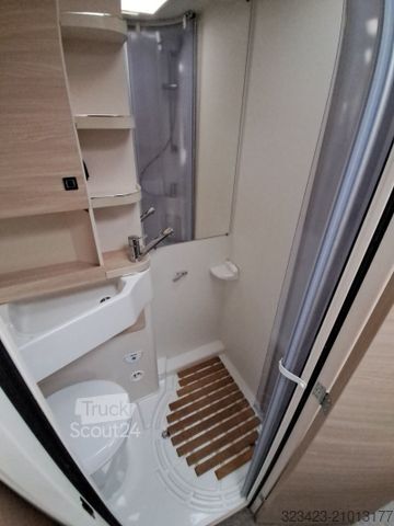 Capucine EURAMOBIL Activa One AO 690 HB Mark/Navi/SAT/TV/Solar/Fahr