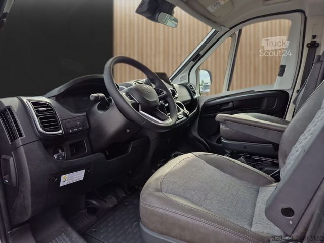 Camping-car semi-intégré ADRIA Coral Supreme 670 DL Klimaauto, LED, Navi, RFK