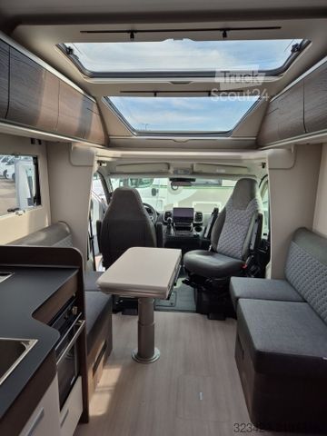 Camping-car semi-intégré ADRIA Coral Supreme 670 DL Klimaauto, LED, Navi, RFK