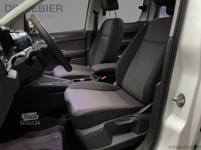 Minibus FORD TOURNEO CONNECT (L1) Titanium 84 kW